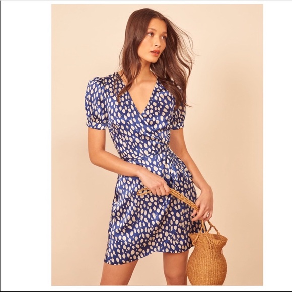 Reformation Dresses & Skirts - Reformation honey wrap silk dress